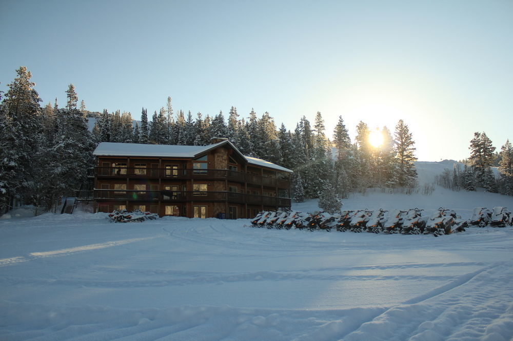 Beaver Creek Lodge Logan Bagian luar foto