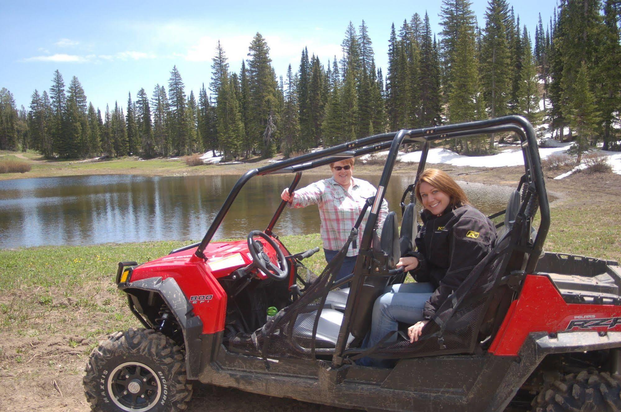 Beaver Creek Lodge Logan Bagian luar foto