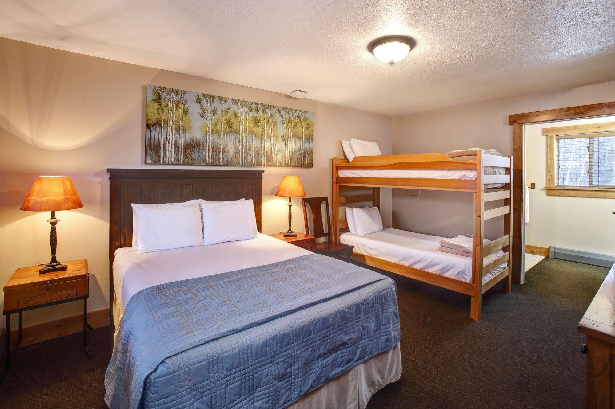 Beaver Creek Lodge Logan Bagian luar foto