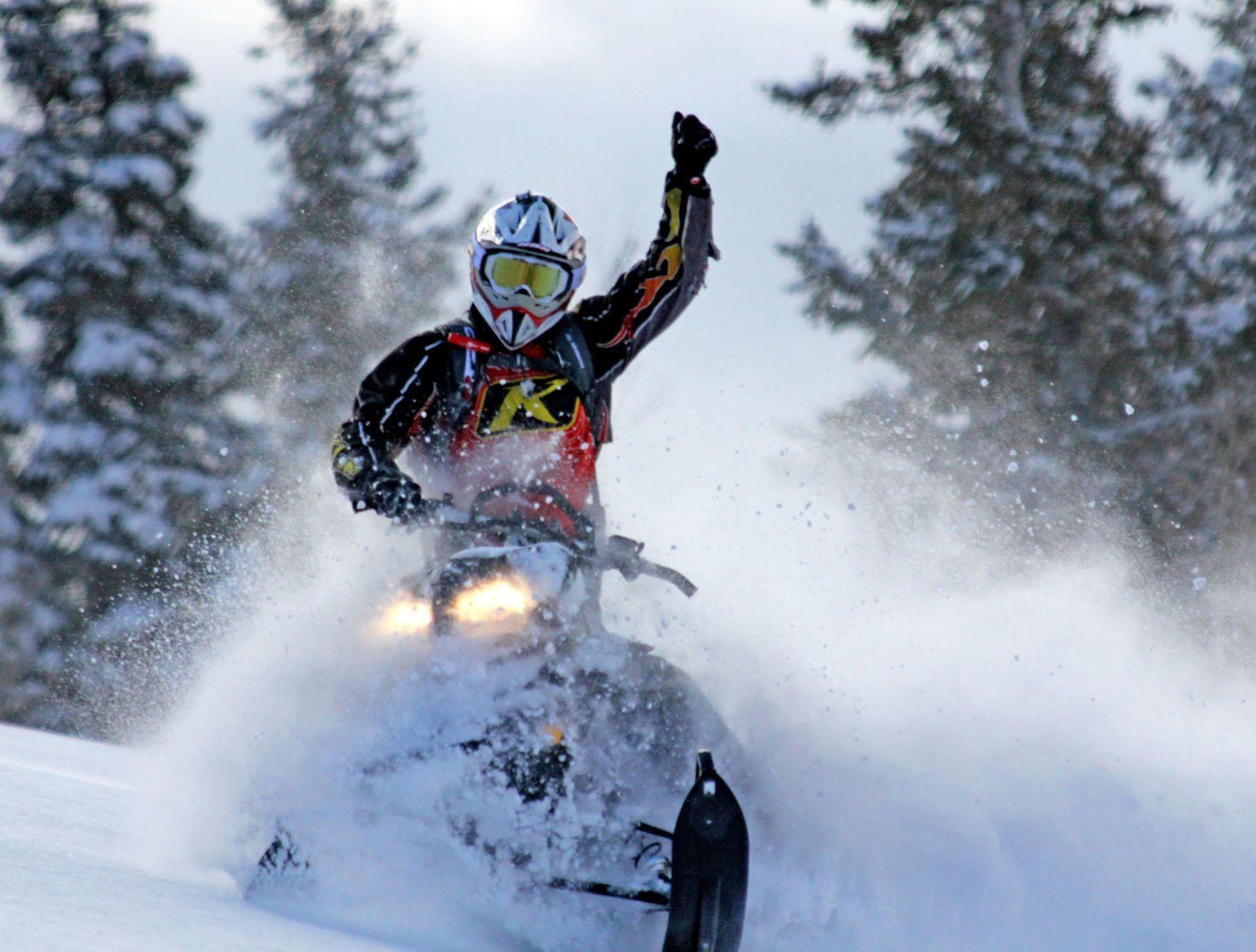 Beaver Creek Lodge Logan Bagian luar foto