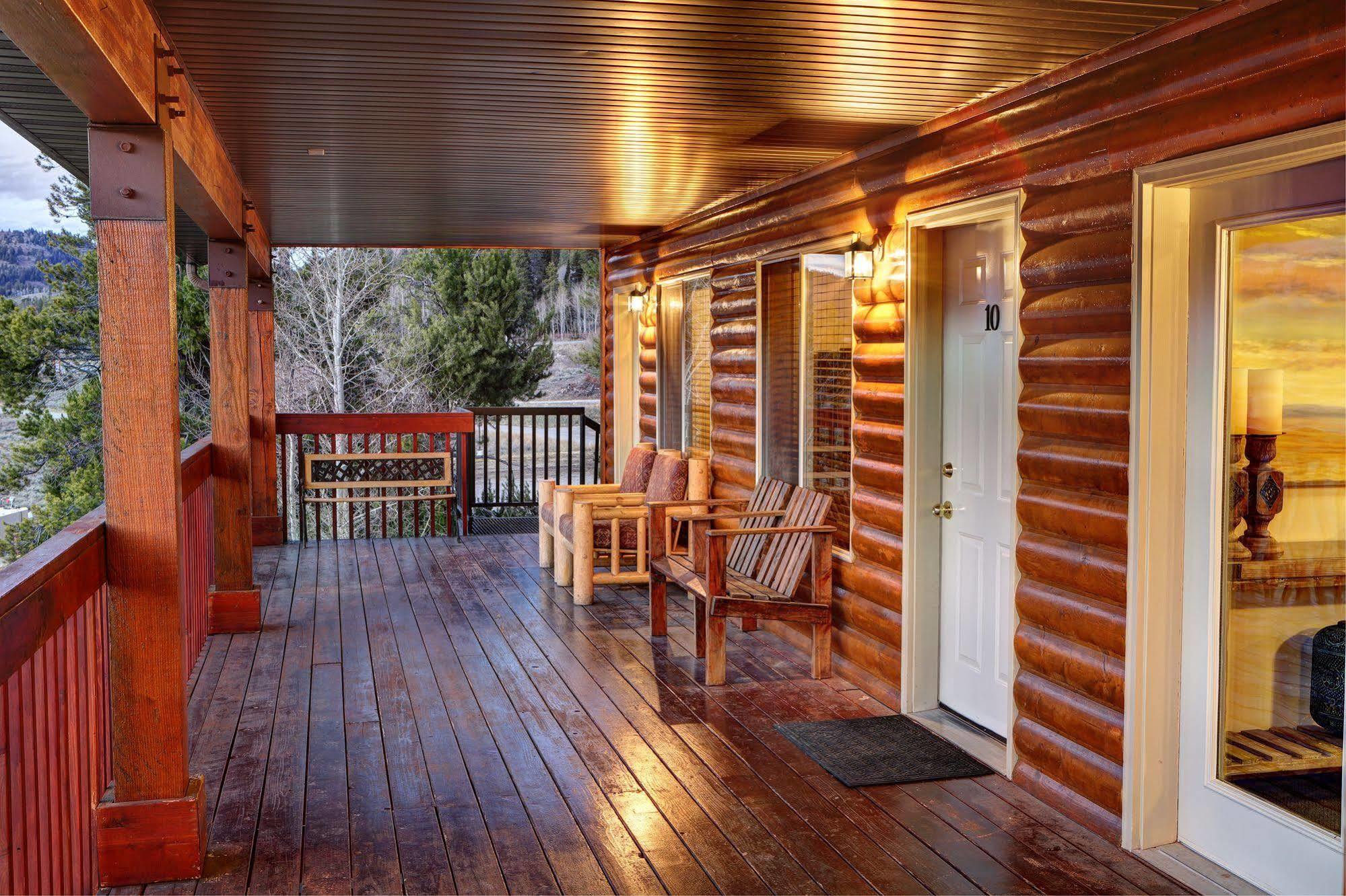 Beaver Creek Lodge Logan Bagian luar foto